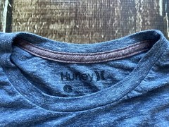 HURLEY PREMIUM T-SHIRT LOT MULTICOLOR 3 PIECES MENS SIZE SMALL EXCELLENT