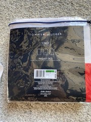 (3 Pack) Tommy Hilfiger Slim Fit 3 Pack Classic Crew Tees Size L Mini flag Logo