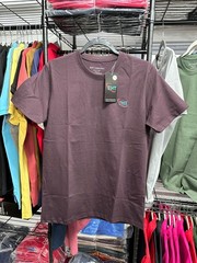 EHT Collection’s Men’s classic regular crew neckline100% Organic cotton T-Shirt.