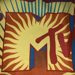 MTV Graphic Tee / Shirt 2XL Grey Logo Hip Hop Swag Retro