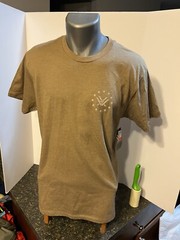 Vortex Men’s T-shirt Beige Medium Cotton Polyester – Athletic Fit – NWT