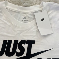 Nike Sz M – Tee Just Do It – T – Shirt White AR5006-100 $30