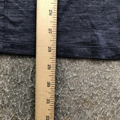 Icebreaker Shirt Mens Medium Blue Merino Wool Blend V-Neck Performance Tee Top