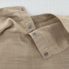 Publish Brand Shirt Mens M Woven Scoop Neck Beige Tan Short Sleeve Snaps Solid