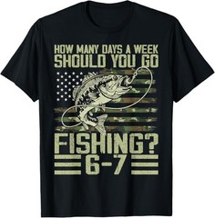 Funny Fishing Boy Teens Kid Camouflage USA Flag Bass Fish 67 T-Shirt