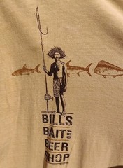 Vintage Crazy Shirts ‘Bill’s Bait and Beer Shop’ Graphic T-Shirt (Men’s XXL)