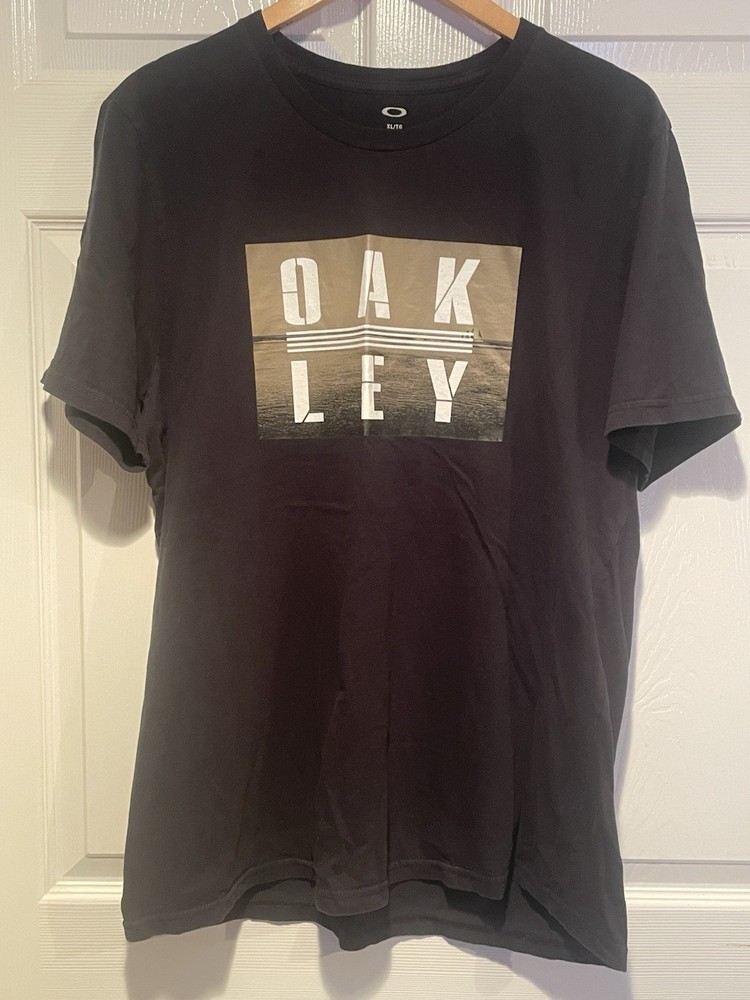 Oakley Men’s Black Graphic Logo Crew Neck Short Sleeve T-Shirt XL Regular Fit