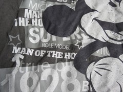 NWOT DISNEY ‘ROLE MODEL-MAN OF THE HOUR-PERFECT’GRAY MICKEY MOUSE T-SHIRT-SIZE M