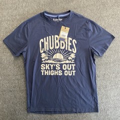 Chubbies Shirt Mens Medium Navy Blue Sky’s Out Thighs Out Beach Summer NEW NWT
