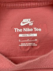 Nike SB Loose Fit Cherub Angel Graphic T-Shirt Red Pink Size Small DJ1218-603
