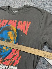 Halloween II Firey Mask Graphic T-Shirt Men’s Medium Charcoal Slay All Day New