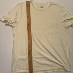 UnTuckit EcoSoft Berry Mens L Tshirt White Pocket Cotton Tencel Crewneck Peru