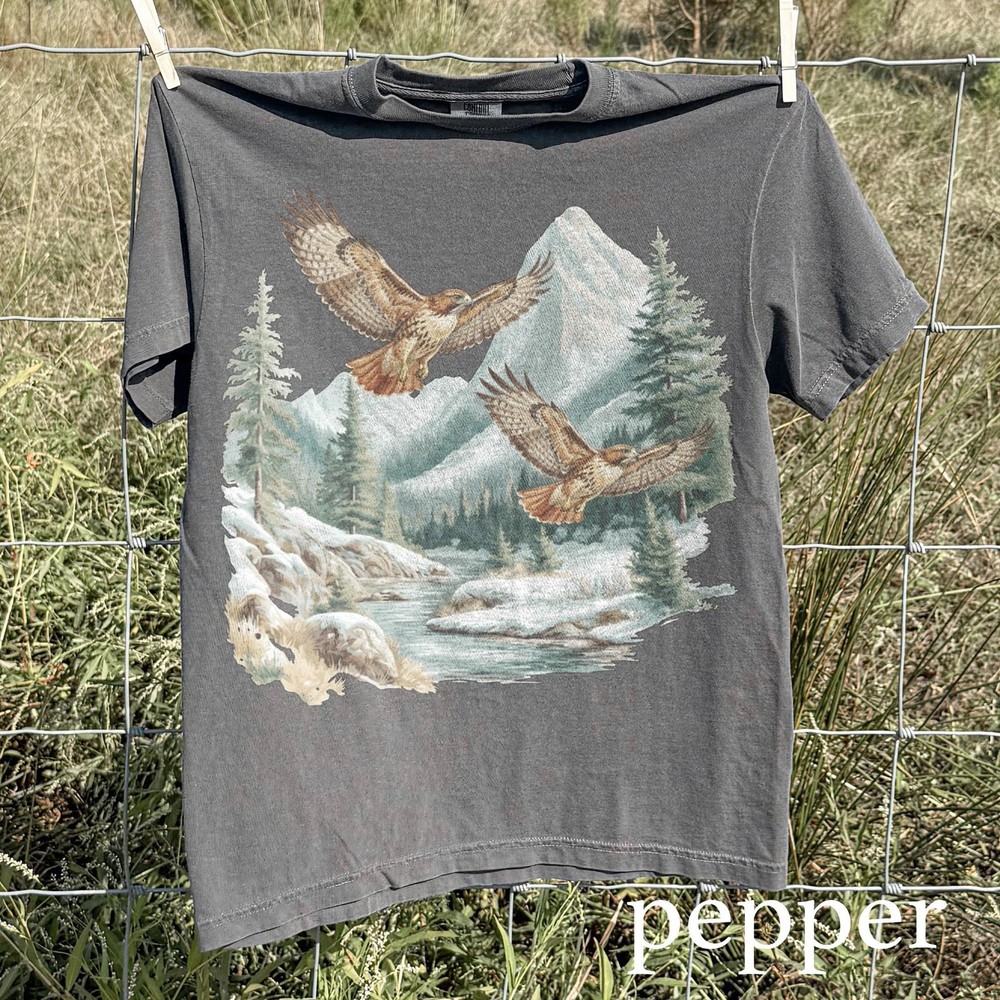 Vintage Hawk Wildlife Graphic Tee Mountain Nature Art Outdoor Gift Shirt