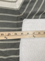 Gusto Collection Men’s XL 100% Acrylic Gray Striped Pullover TShirt