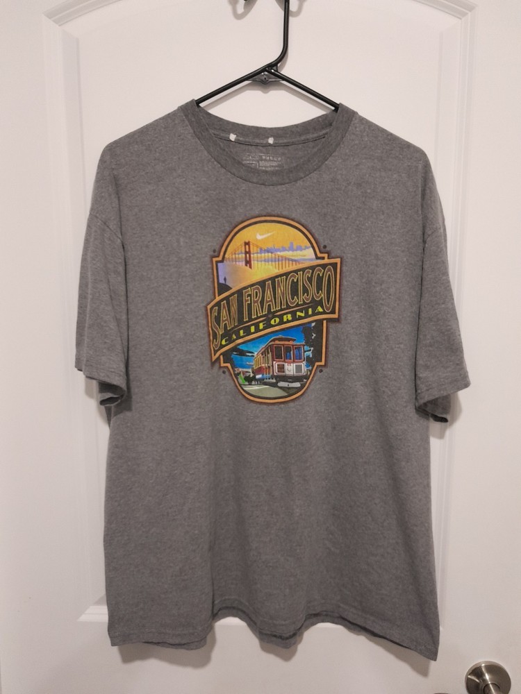 The Nike Tee Siegel San Francisco California Graphic T-Shirt Men’s