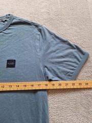Diesel T-Shirt Men’s Small Blue Crew Neck Short Sleeve Logo Patch Organic Tee