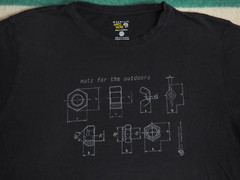 Mountain Hardwear Rock Climbing Outdoor Nuts Art Faded Black Tee T-Shirt Mens XL