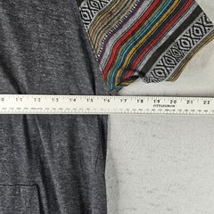 Beautiful Giant Hoodie Mens Small Gray Pullover Aztec Print Soft Lightweight