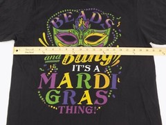 Beads And Bling Its A Mardi Gras Thing Tee T-Shirt Size Large