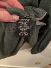 Men’s Ultra Soft Crew Long Sleeve Shirt XL Green Heather Cotton/Poly Architect