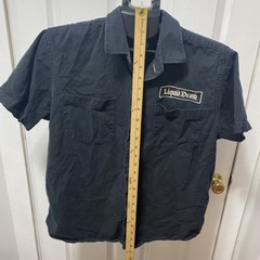 Men’s Liquid Death Hydrate Or Die Skull Mechanic Button Up Shirt Size M