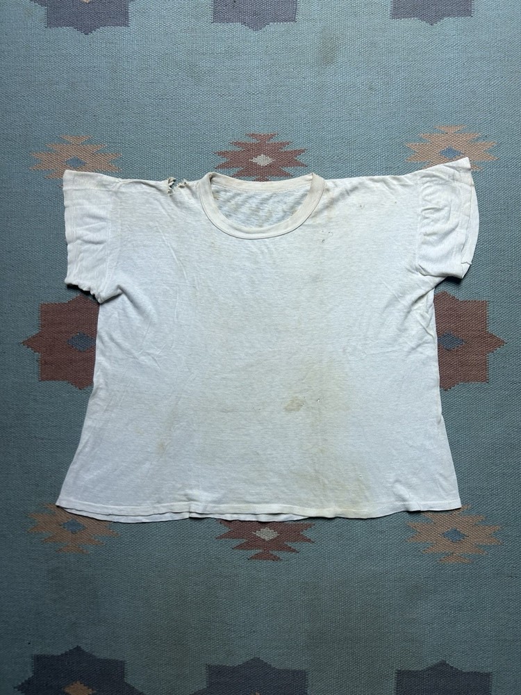 Vintage 1940s 50s blank white t shirt soft cotton distressed boxy large