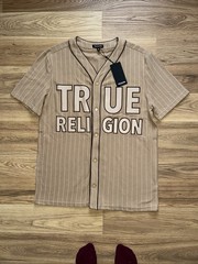 True Religion Baseball Jersey Shirt Men’s Size Medium M Travertine Tan NWT $79
