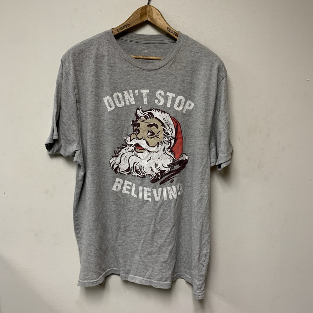Holiday Time Men’s XL Short Sleeve Tee Santa Don’t Stop Believing Shirt