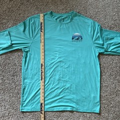 HangTen Rash Guard Men’s XL Green Swim Shirt Long Sleeve Beach UV 50+ Protection