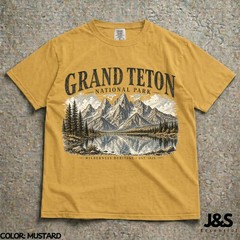 Vintage Grand Teton National Park Nature Comfort Tee