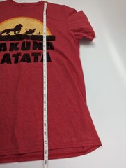 Disney Red Lion King Hakuna Matata Short Sleeve Simba T-Shirt Men’s Large