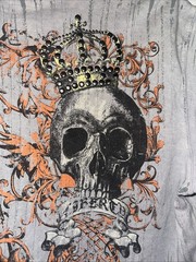 Rare Vintage Express Y2K Size Small Distressed Skull Bejeweled T-Shirt