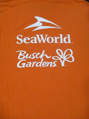 XL orange SEA WORLD – BUSCH GARDENS CAMP t-shirt – unbranded – DAMAGED