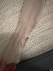 One Golden Thread Long Steve Henley Men’s Xsmall Super Soft