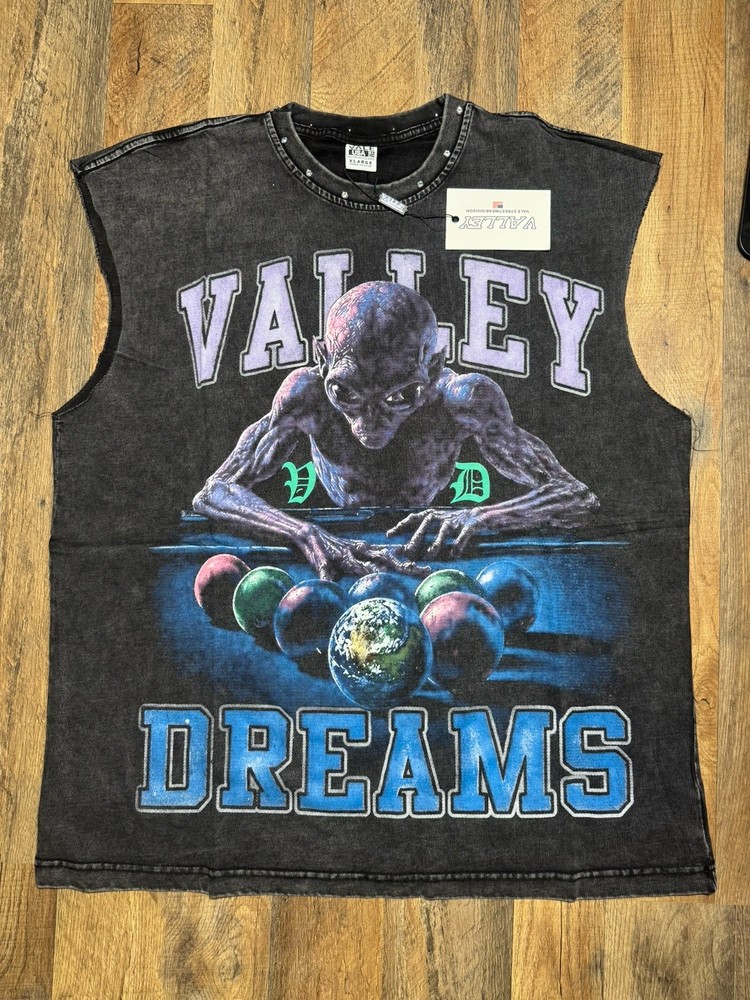 Valley Dream tee shirt Black/White Size XL