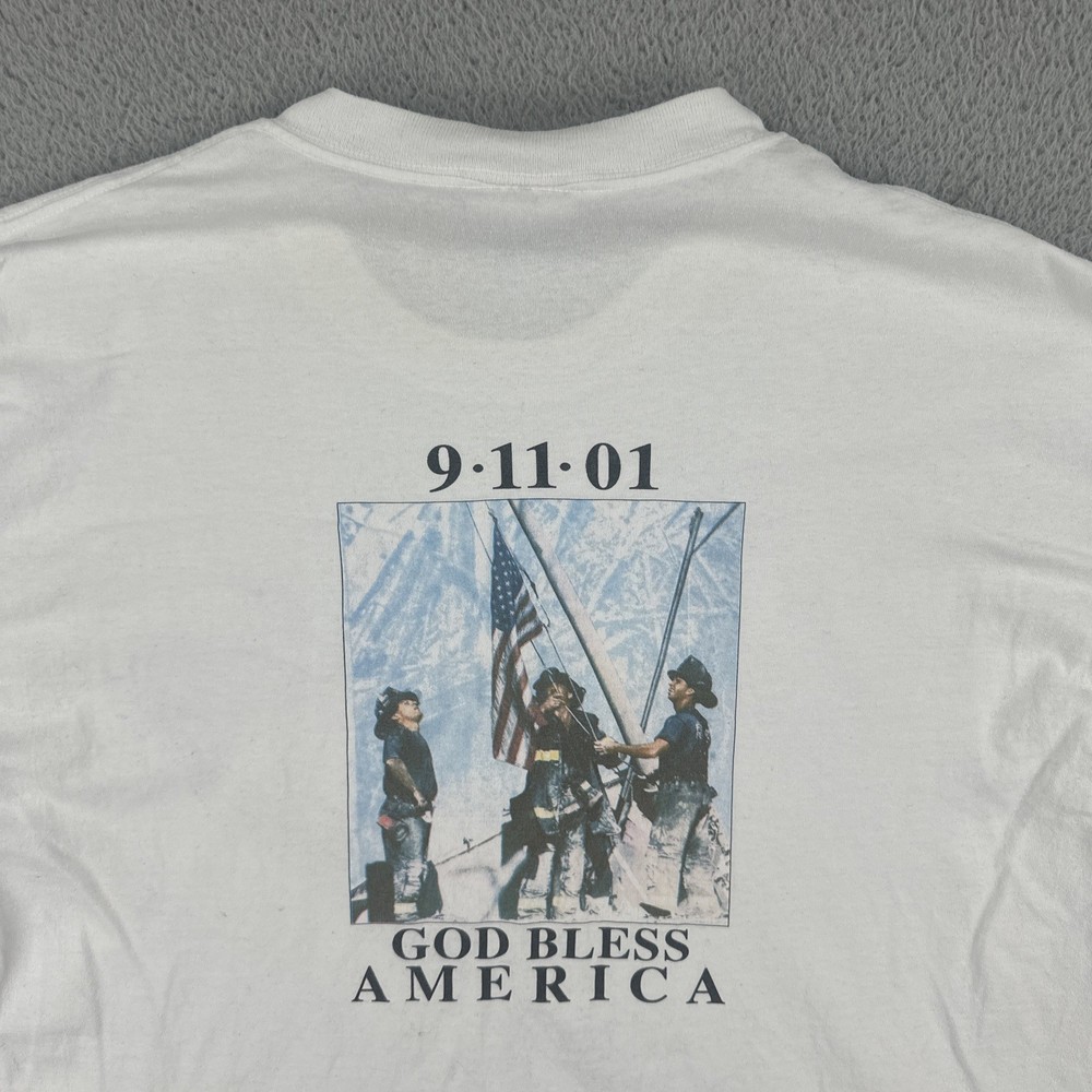 Vintage Hanes Heavyweight 50/50 Large White T Shirt 9-11-01 God Bless America