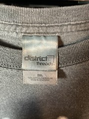 2 XL District threads short sleeve T-shirt MARKIT HUNTING GEAR