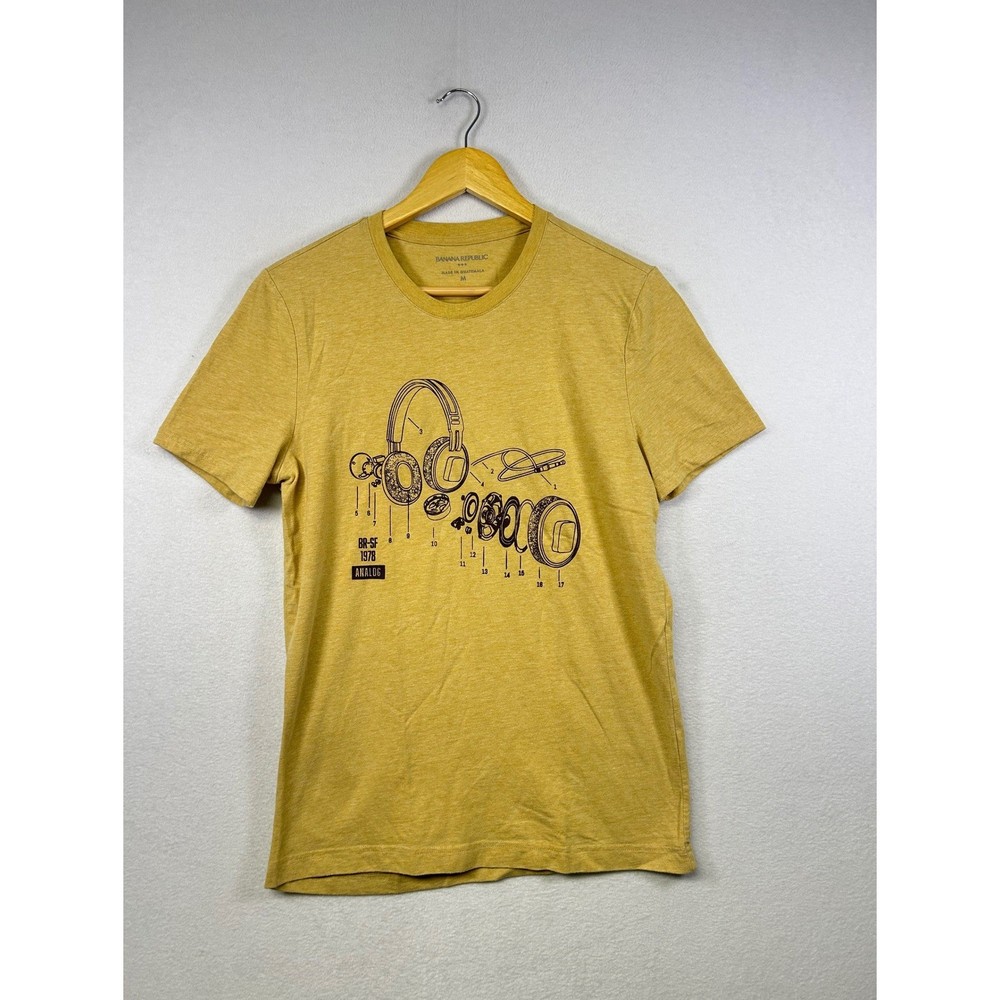 Banana Republic Men’s Graphic T-Shirt Headphones Analog Mustard Yellow Size M