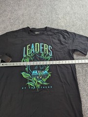 Outrank T-Shirt Men’s XL Black Graphic Print Leaders NWT