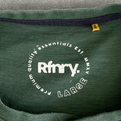 Refinery T-Shirt Mens Large Green Henley Raw Hem Tee Casual Outdoors Streetwear