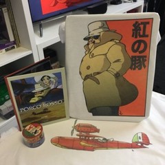 Porco Rosso Graphic Poster Tee – Kurenai no Buta 紅の豚 Studio Ghibli T-Shirt