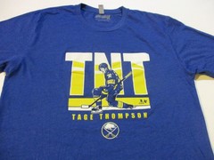 TAGE TNT THOMPSON #72 BUFFALO SABRES HOCKEY NHL T-SHIRT LG BISONS BILLS BRAVES