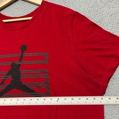 Jordan T-shirt Men’s XL Red Short Sleeve Standard Fit Jumpman 23 Logo