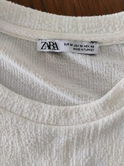 Pullover Zara Talla M. Pre Owned Excellent Condition .