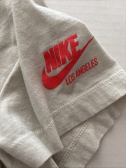 Nike Los Angeles There Is No Finish Line Graphic T-shirt Venice Beach Med Beige