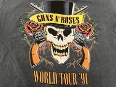 GUNS N’ ROSES L Large Concert Tee Shirt USE YOUR ILLUSION Tour Cities 1991 Black