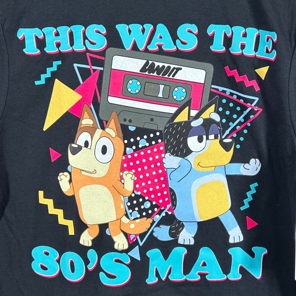 Bluey Bandit Bingo This Was The 80s Man Black Graphic T-Shirt Mens Small New