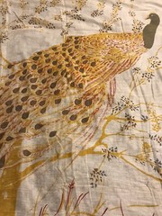 WOMENS SCARF. LARGE 100% COTTON. LIGHT & COMFORTABLE TO WEAR
