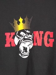 Hanes T-Shirt Men’s XL King Kadafe Racing Crown/Flag Soft Heavy Black Cotton EUC