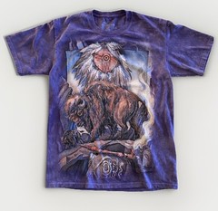 2 The Mountain T-Shirts Tami Alba -Wolves & Bergamo -Against All Odds Bison Sz S